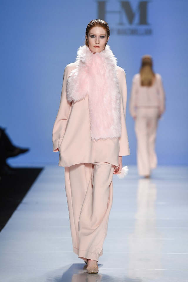 Hilary Macmillan, Faux fur, pink